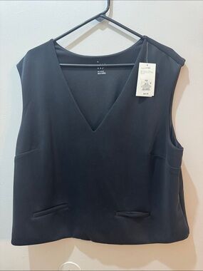 A New Day Black V-Neck Sleeveless Shell Top